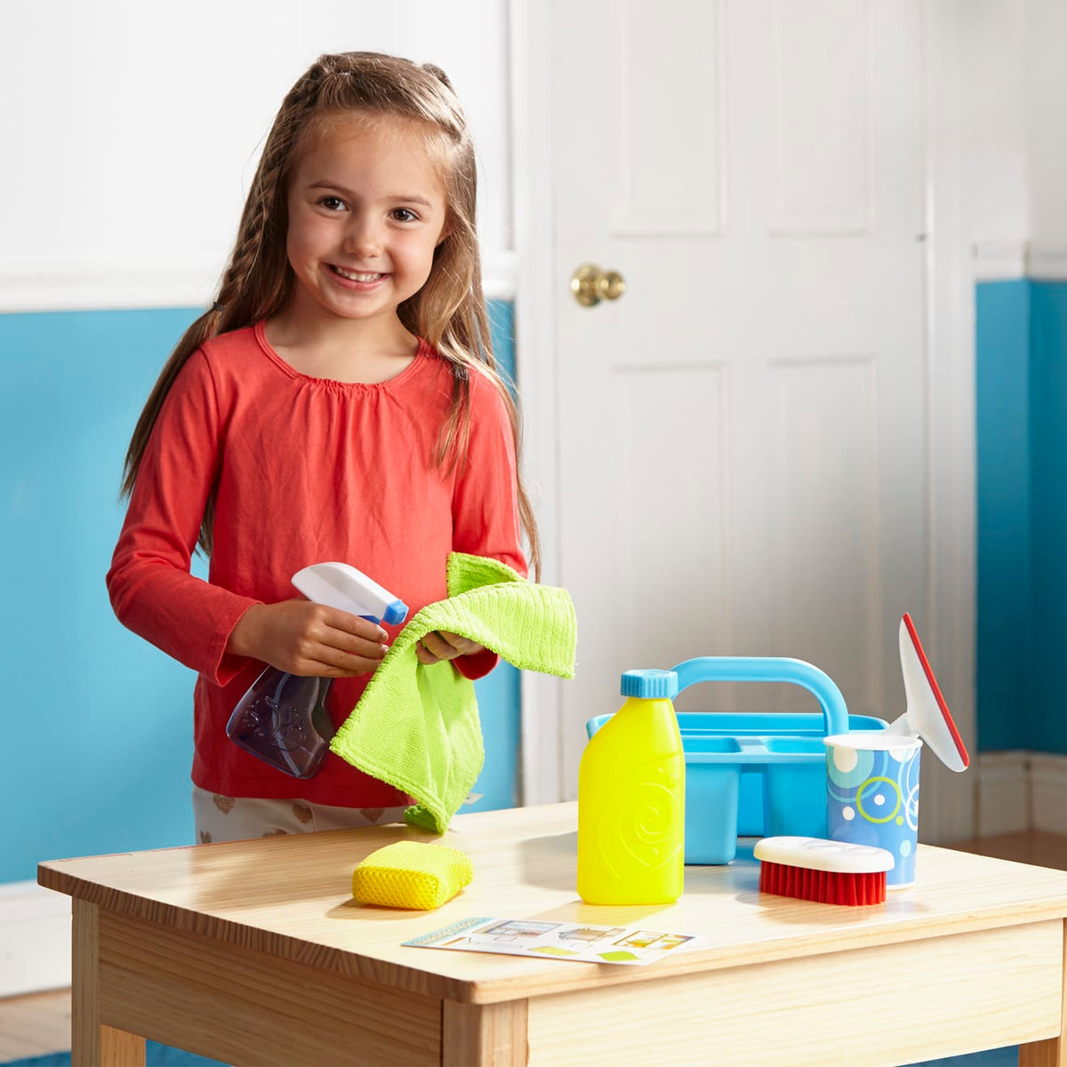 Let's Play House! Spray Squirt & Squeegee Play Set