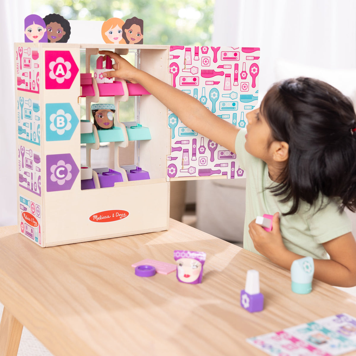 Sort Stock Select Beauty Kiosk Play Set