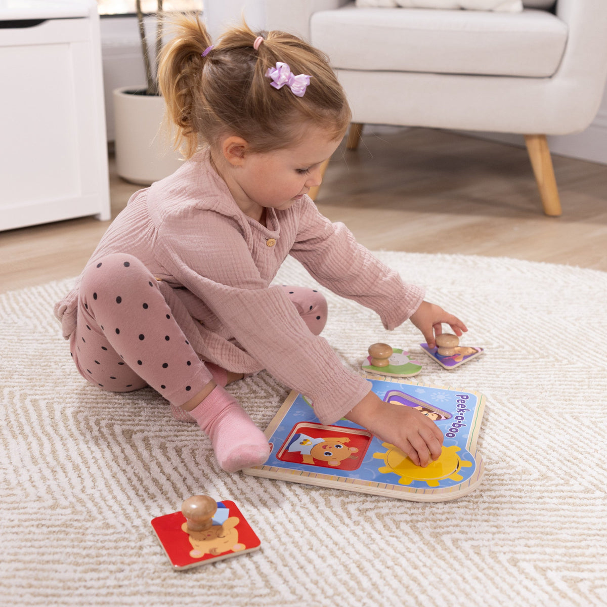 Ms. Rachel™ Wooden Peek-a-Boo Jumbo Peg Puzzle – 4 Pieces